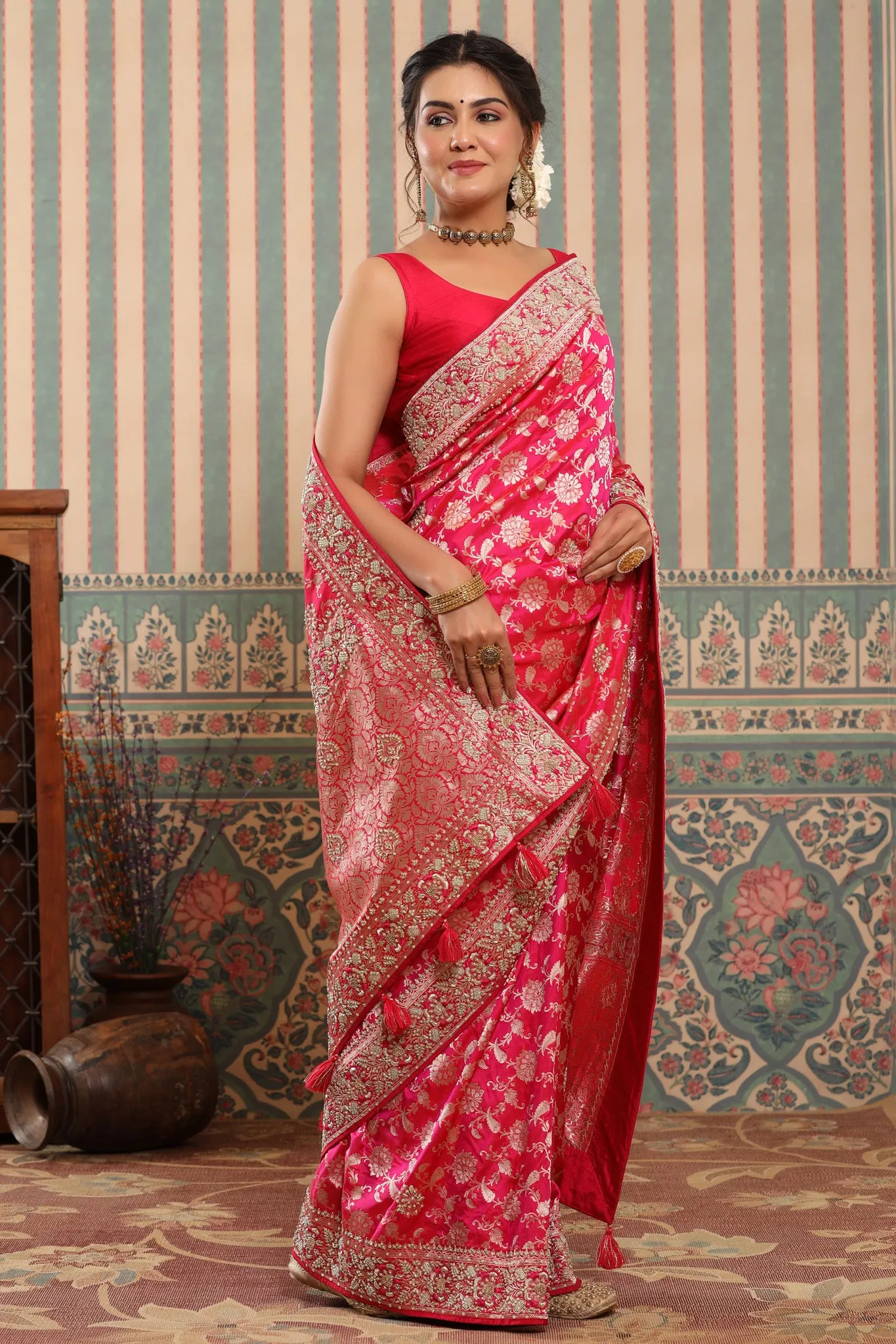 90Z645-RO Pink Heavy Zari Work Banarasi Saree