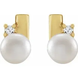 Astrid Pearl & Diamond Earrings