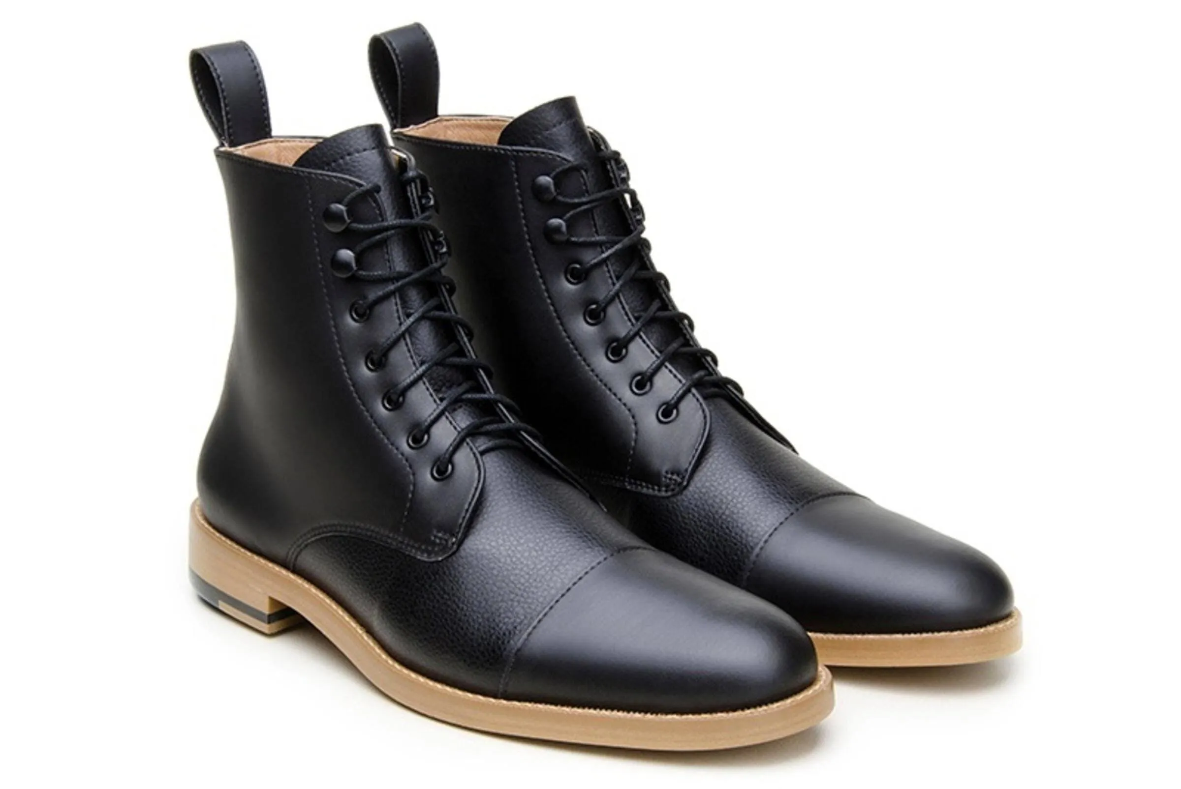 'Daniel' vegan men's lace-up boots by Ahimsa - black