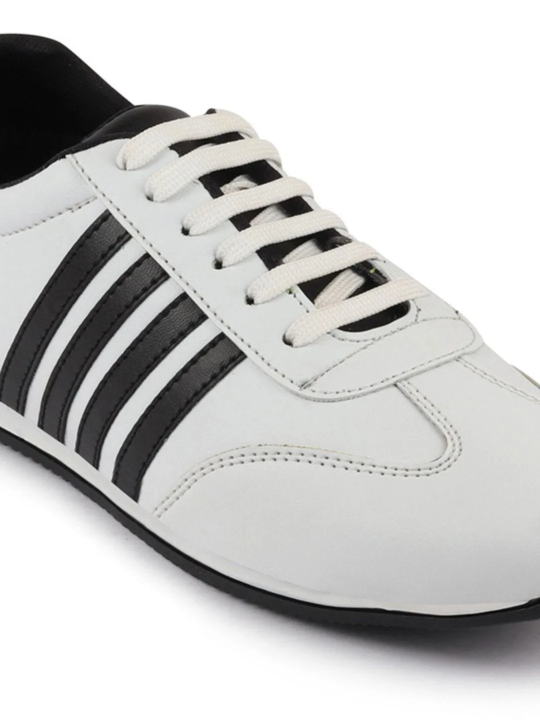 Men White Casual Classic Lace Up Sneakers