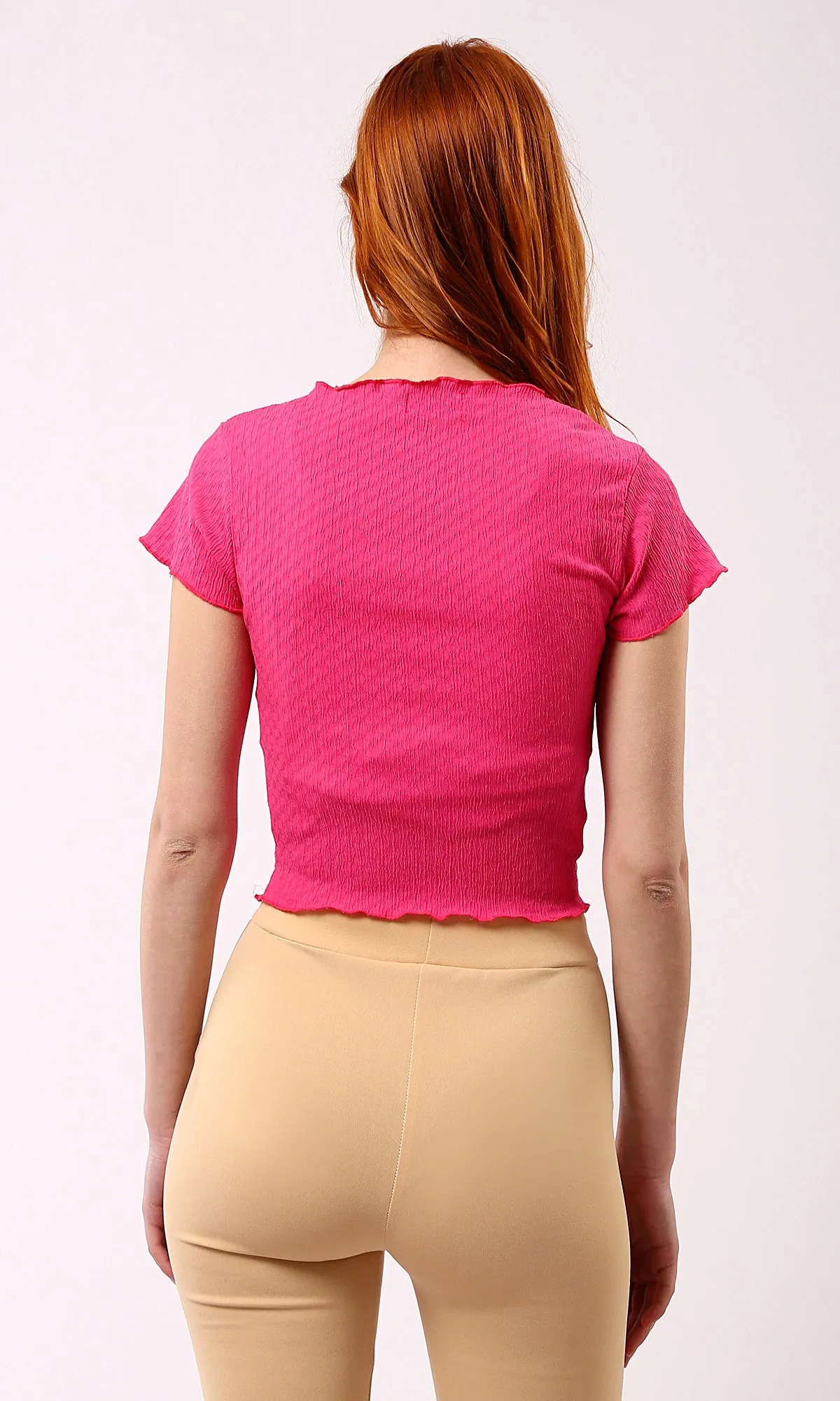 O188384 Short Sleeves Textured Fuchsia Cropped Top