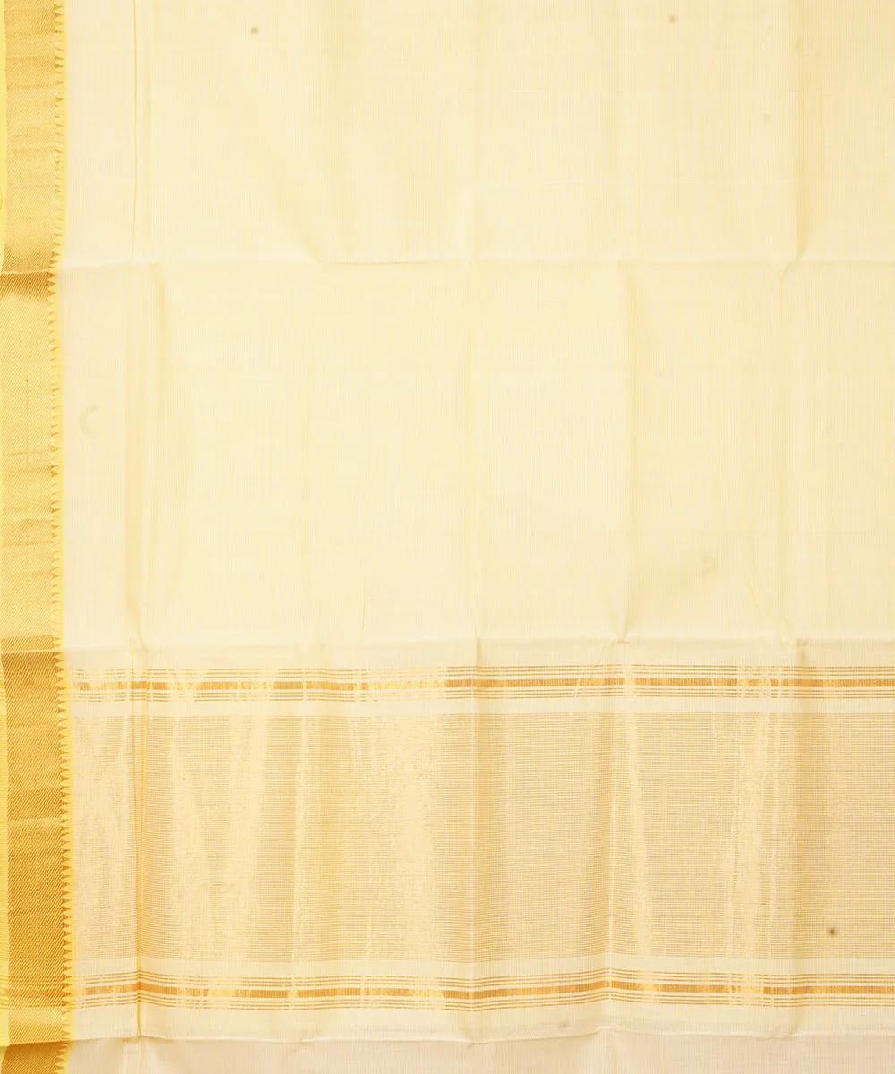 Offwhite handwoven mangalagiri cotton saree