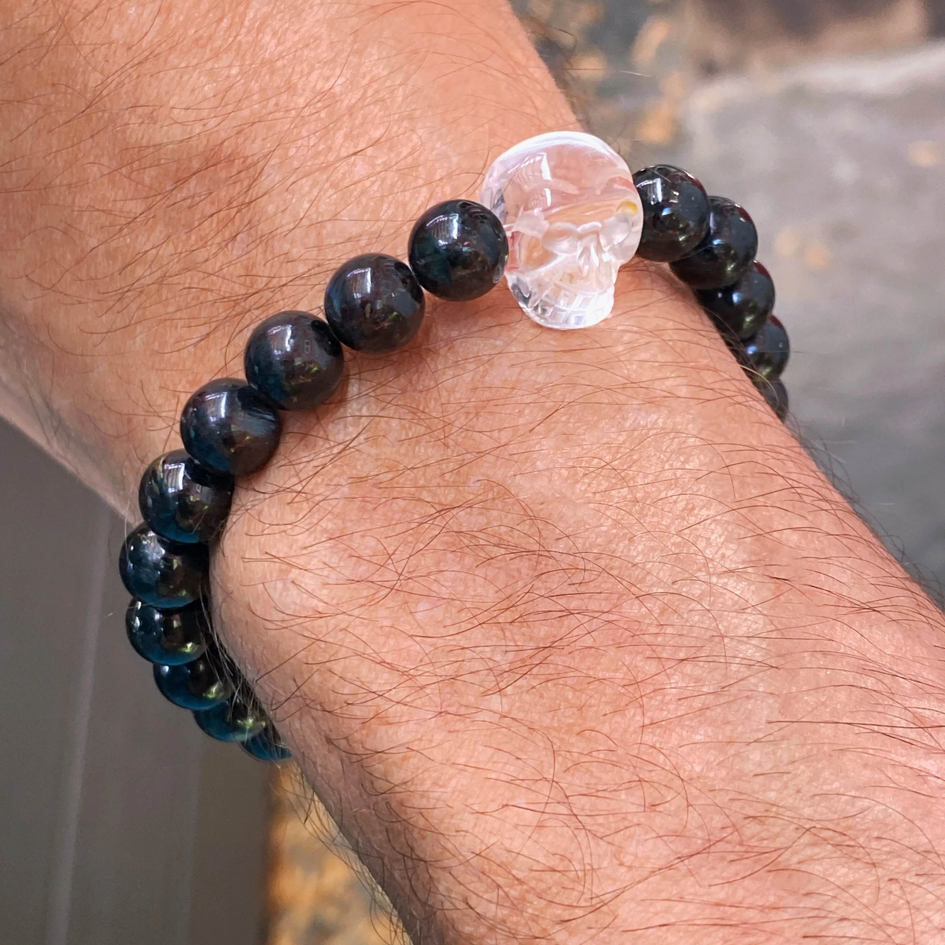 Onyx gemstones and Clear Quartz Skull stretch Bracelet