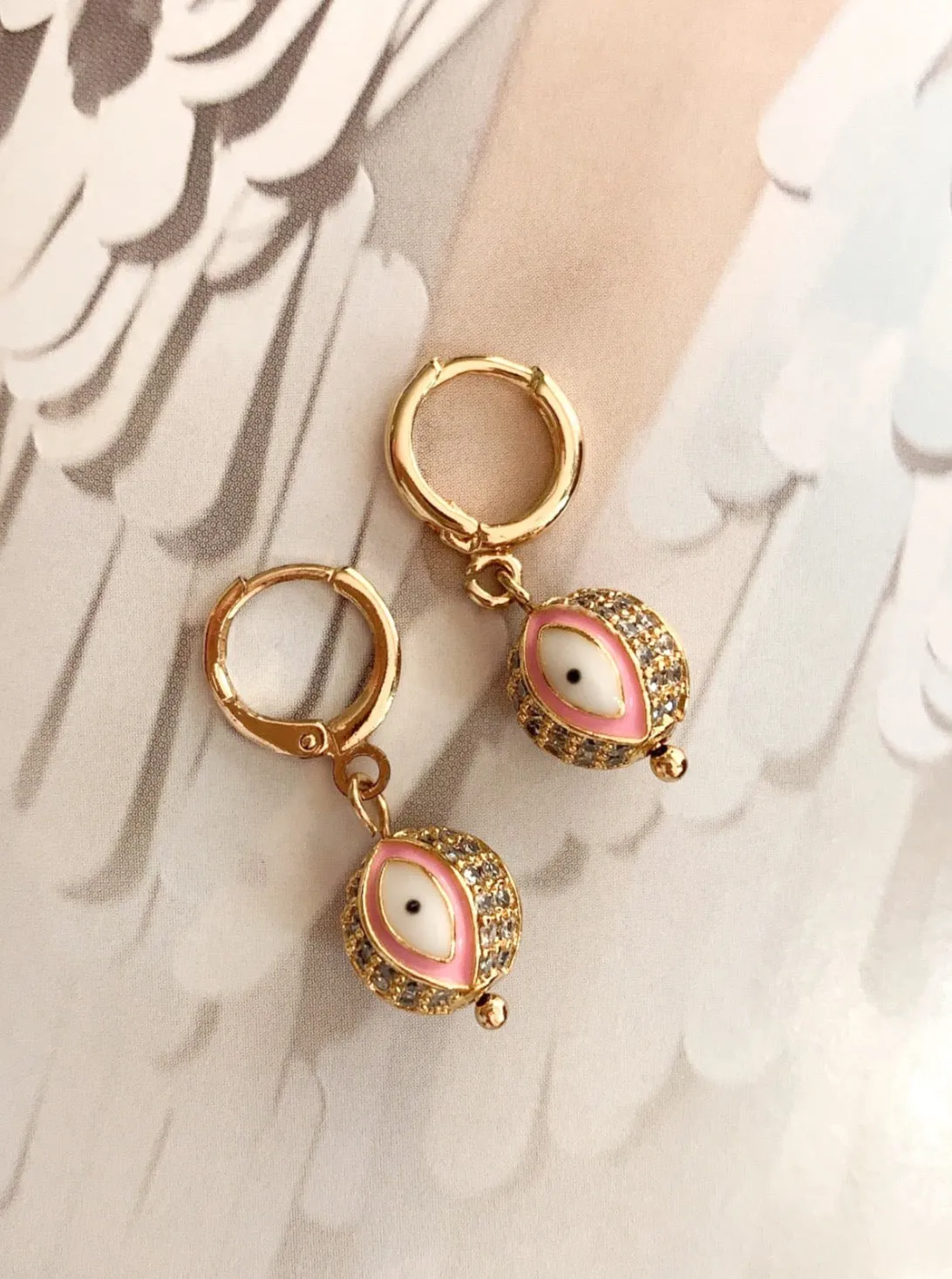 Pink dropping Eye Earrings