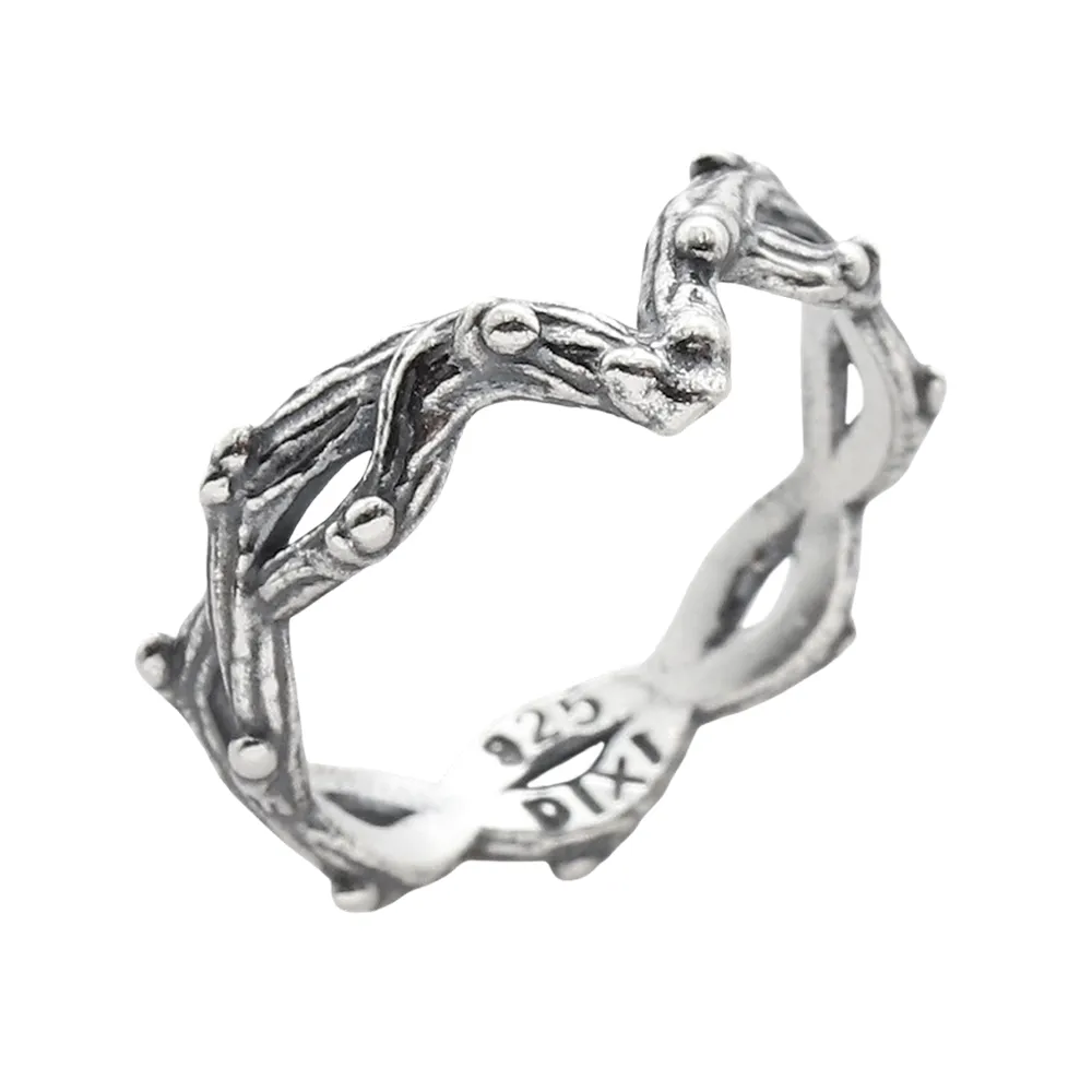 Silvestre Double Wishbone Gothic Thorn Branch Ring