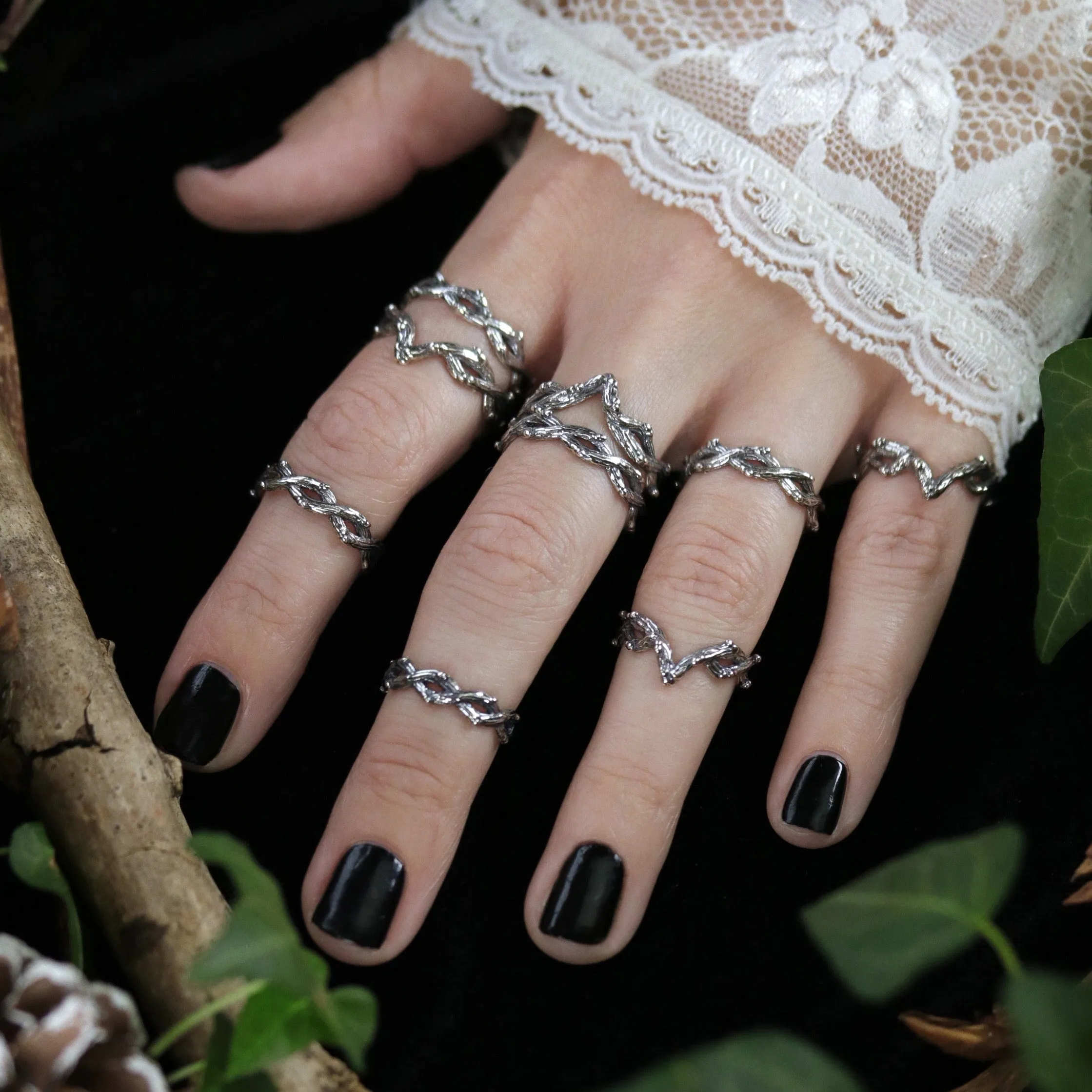 Silvestre Double Wishbone Gothic Thorn Branch Ring