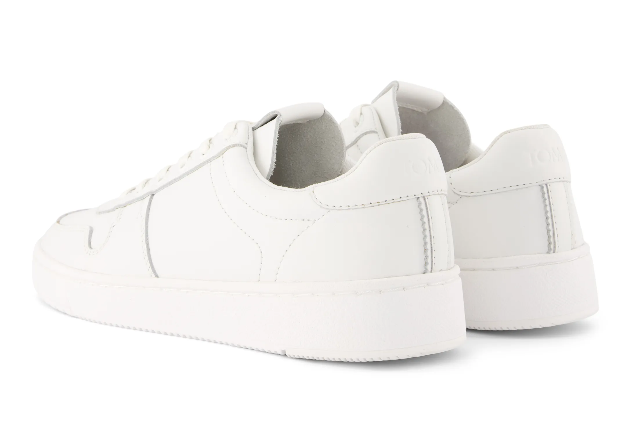 TRVL Lite Court Sneaker - White Leather