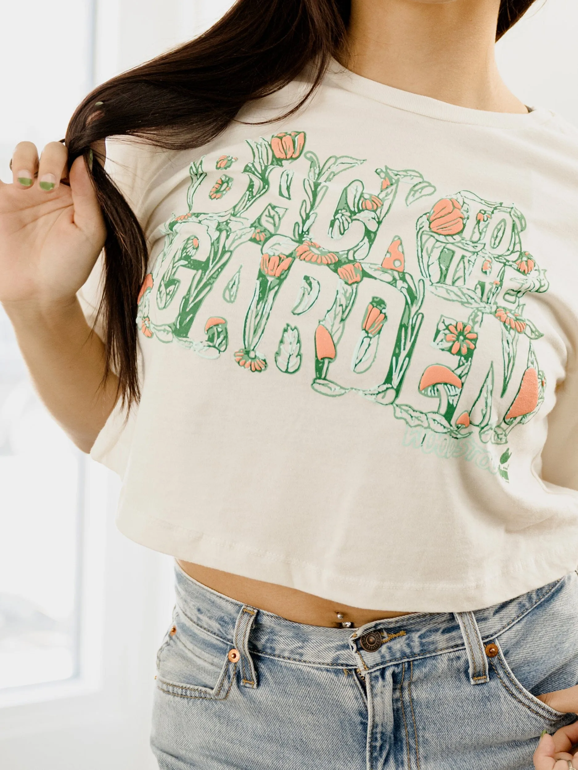 Woodstock Garden Puff Ink Off White Cropped Tee