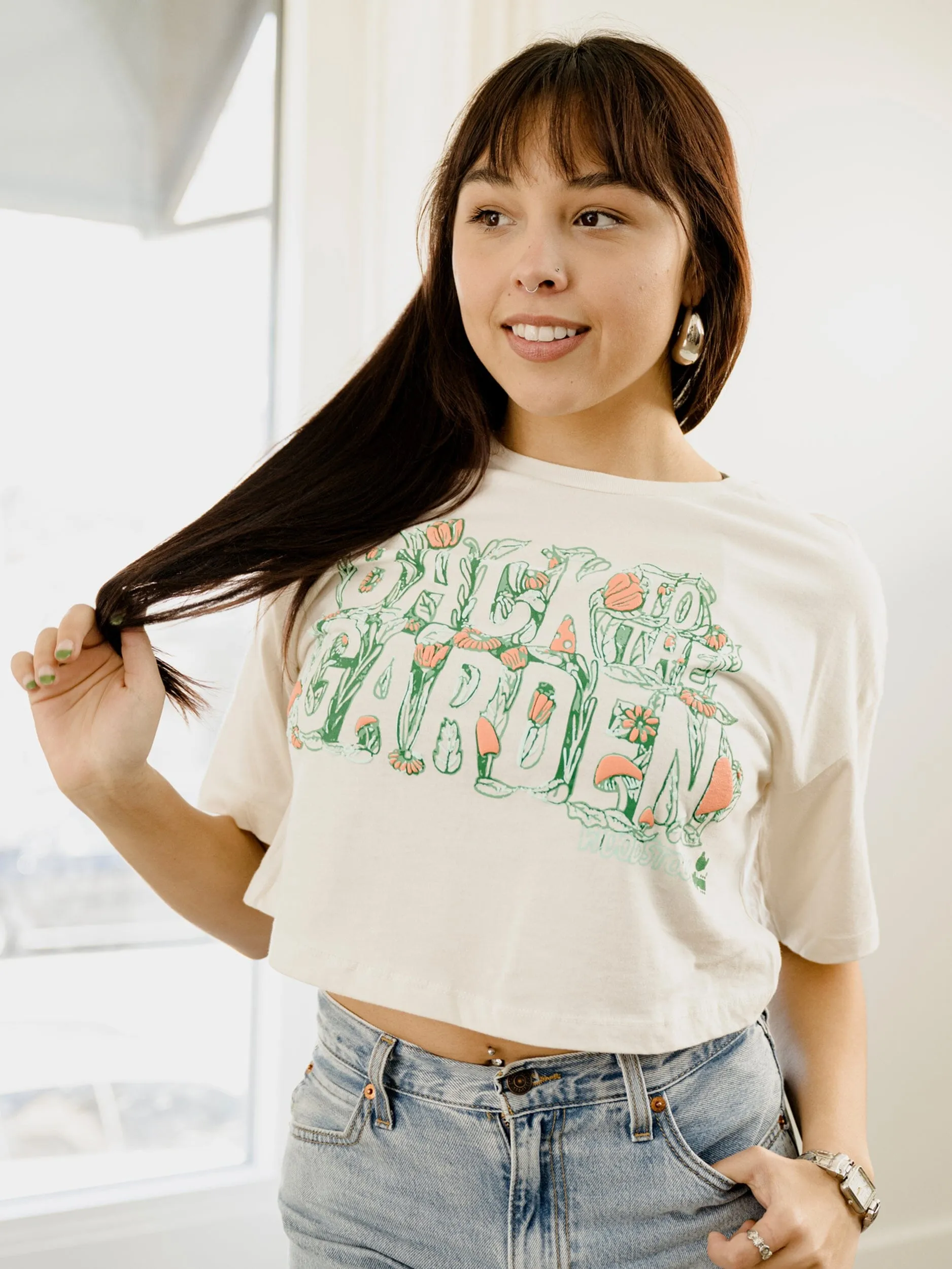 Woodstock Garden Puff Ink Off White Cropped Tee